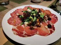 腊肠拼盘-上合花园花园烧烤(贵阳店)