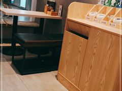 -俏凤凰(美林M·LIVE天地东座店)