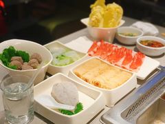 -海底捞火锅(银泰中心店)