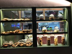 面包甜点陈列柜-tuan woodfire kitchen(锦绣坊店)
