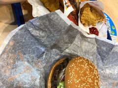 -汉堡王(下沙银泰店)