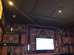 -欢乐迪KTV(南坪上海城店)