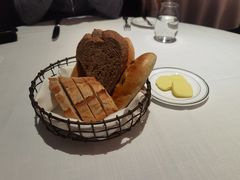 -Wolfgang’s Steakhouse 沃夫冈牛排馆(上海白玉兰广场店)