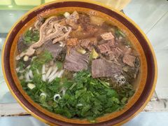 -花溪牛肉粉(八鸽岩店)