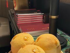 招牌菠萝包-炳胜私厨(万象前海店)