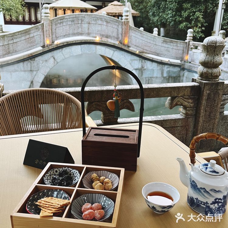 · ️理安寺古称“涌泉禅院”