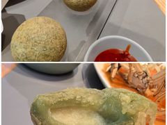翡翠爆浆榴莲汤团-桂满陇·蟹黄小笼汤包(巴黎春天浦建店)