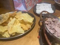 -洱火云南酸菜牛肉火锅(石景山当代商城店)