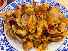 油焖花甲-江城燕子大排档(江汉路步行街店)