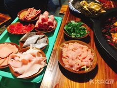 -黄潇洒老火锅(九眼桥宏济巷店)