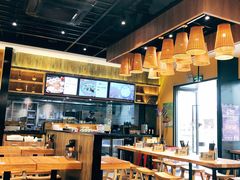 大堂-蒙自源过桥米线(红谷滩万达店)