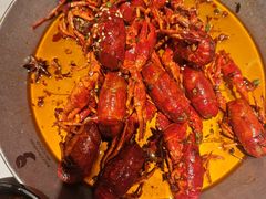 -巴厘龙虾·榜首油焖大虾(音乐学院·沿江酒馆店)
