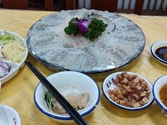 -官塘陈记鱼生·潮汕砂锅粥·牛肉火锅(潮枫路总店)