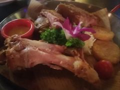 德式猪肘-味德西餐音乐酒吧 Wade's Bar&Grill