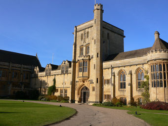 牛津大学曼斯菲尔德学院