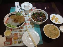 -粥全粥到海鲜家常菜(瞿塘峡路店)