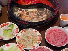 -牛市坎火锅(建设路店)