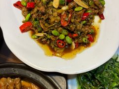 -忘不了·酸菜鱼·28年老南京菜(原北圩路店)