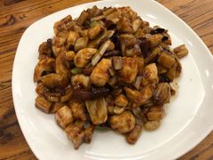 宫保鸡丁-南磨房食府(燕莎奥特莱斯购物中心店)