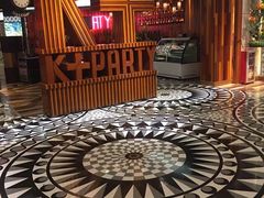 -K+全国连锁KTV(绿地缤纷天地店)