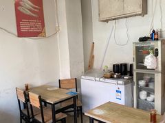 大堂-一品鲜鱼锅贴(人民一路店)