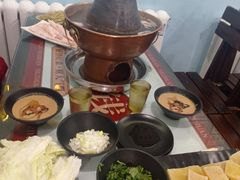 -昱家胡同·烧烤海鲜铜锅涮肉(和平里店)