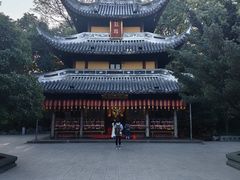 -龙华寺