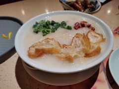 荔湾艇仔粥-点都德(千灯湖环宇城店)