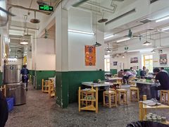 大堂-石灰市老火锅(北滨路店)