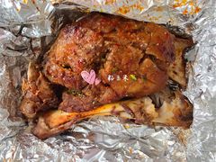 秘制果木烤羊腿-松咖啡自助餐厅·松北香格里拉