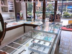 -明月眼镜(三坝店)