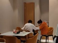 -美年大健康·体检中心(江岸分院)