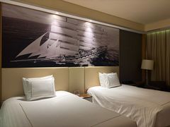 -苏州金鸡湖中茵皇冠假日酒店