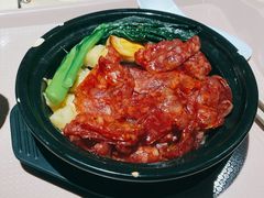 广式腊肠煲仔饭-北大家园食堂