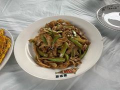 肉炒栗树蘑-京北渔家傲