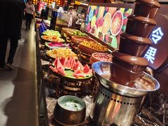 -黑金·寻焰自助百汇·烤肉·火锅(中街店)
