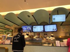 -奈雪的茶(亨特国际广场店)