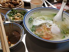 -卤校长重庆火锅(国兴店)