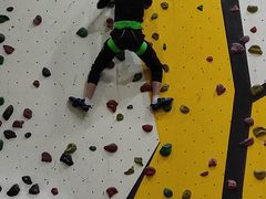 -问山MountQuest攀岩馆