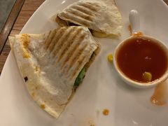 -玛格萝妮(汇智国际商业中心店)