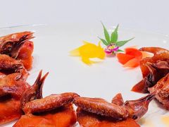 玻璃脆皮乳鸽-君庭中餐厅(友谊宾馆店)