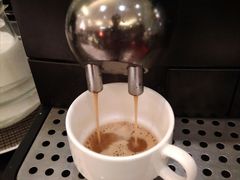 -亮马河饭店翠雅咖啡厅