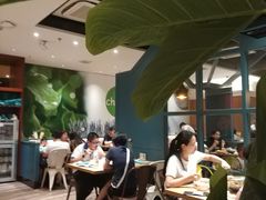 大堂-小鱼小牛·鱼牛干锅·脆鱼火锅(世欧广场店)