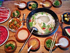-贵厨酸汤牛肉(汇金星力城店)