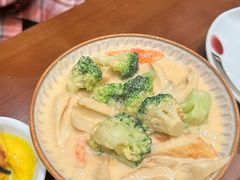 -8PINTS八品脱·日料·烧鸟·精酿小酒馆(莘庄店)