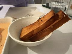 -春树下·树屋花房西餐厅(罍街AS1980店)