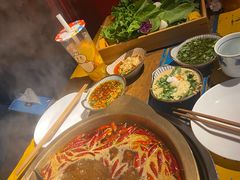 -房子红了鱼豆花重庆老火锅(广厦学院店)