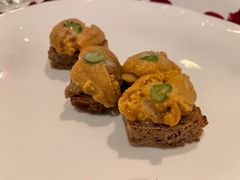 海胆黑面包-Jean Georges