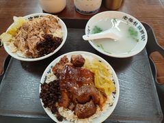 -老柴枝猪脚饭(窑岭店)