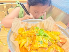-红渡小香·牛肉麻辣香锅(车站南路店)